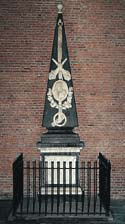 Het gedenkteken van Jean (Johan) Luzac. Foto: Stichting Pieterskerk Leiden